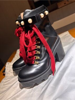 Gucci Black Leather Platform Lug Ankle Boots with Red Laces and Pearl Strap